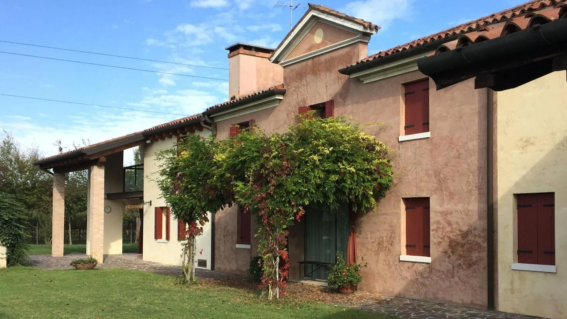 Apartment Terrace Apartment, Pool, Garden, Treviso Silea Italy